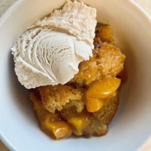 vegan-peach-cobbler-vegan-vanilla-ice-cream