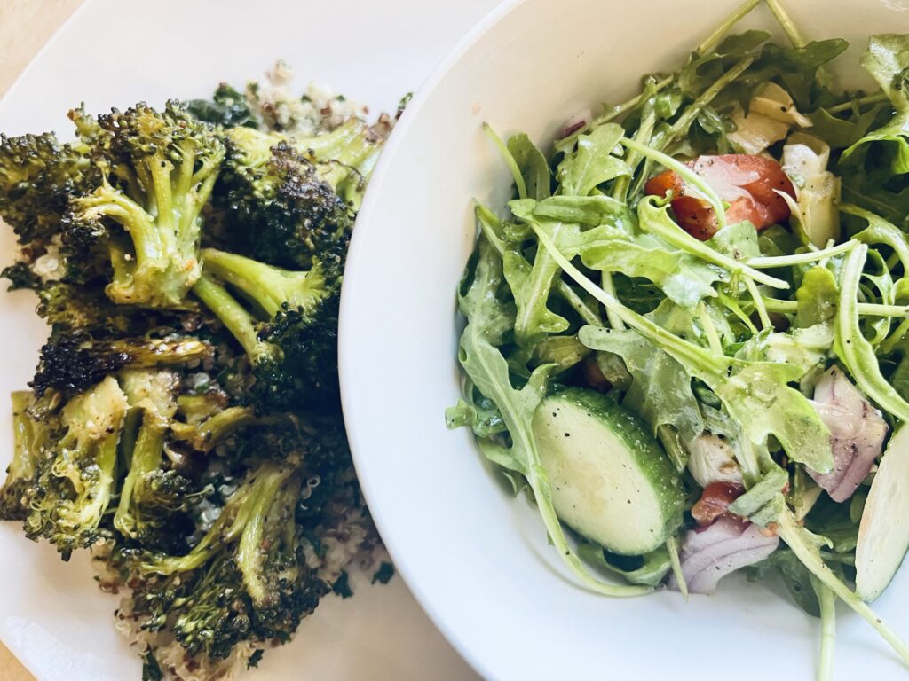 roasted-lemon-pepper-broccoli-garlic-quinoa-arugula-salad